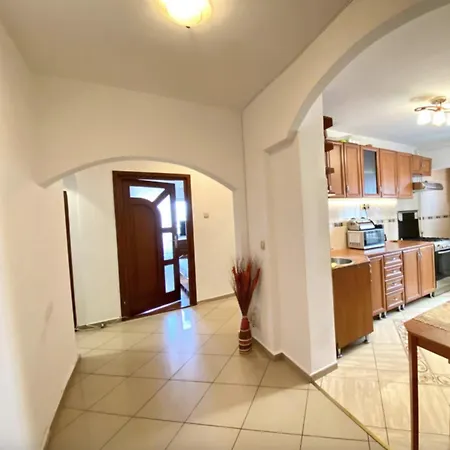 Apartament Family House With 3 Separate Bedrooms *